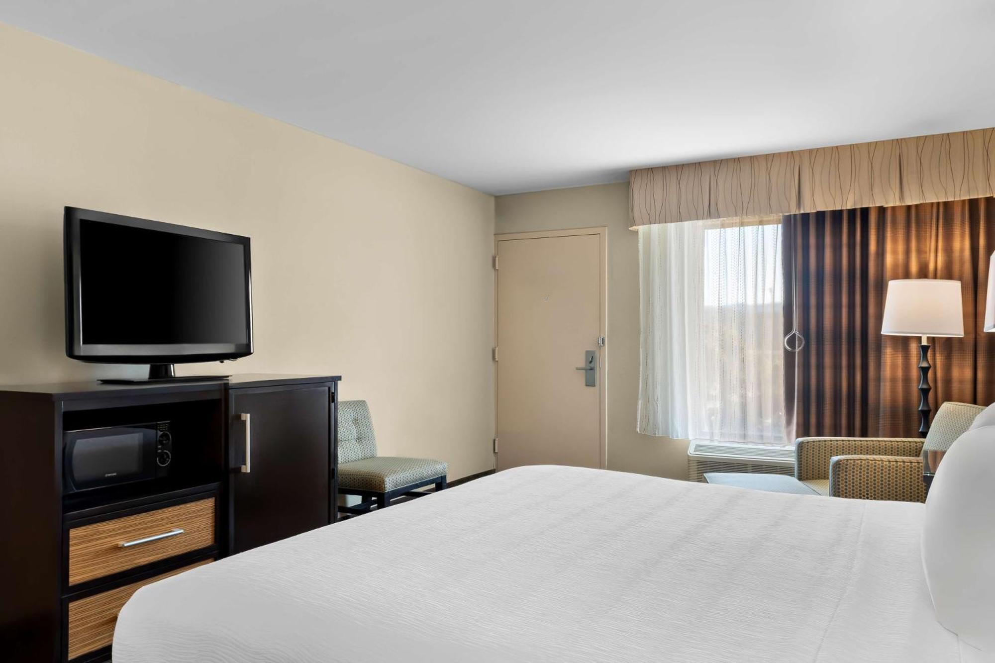 Best Western Newport Inn Ngoại thất bức ảnh
